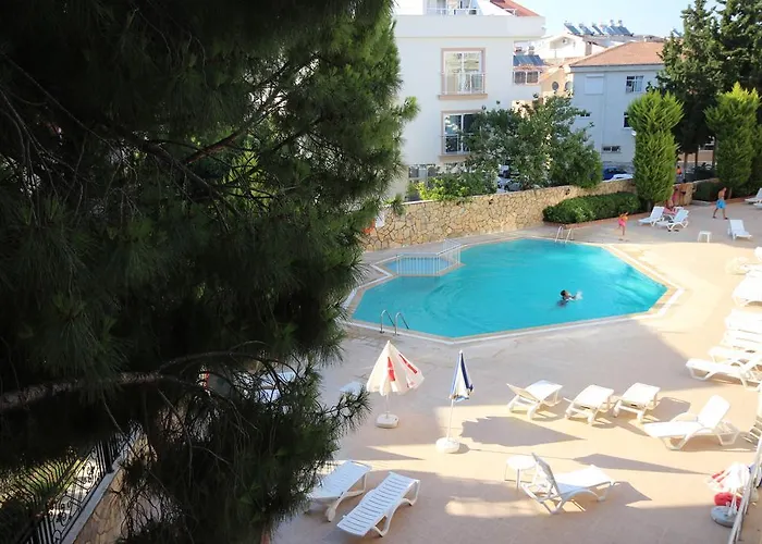 Royal Residences Otel *