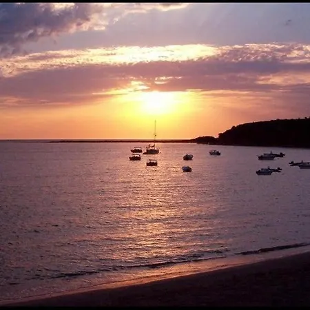 Royal Residences 酒店